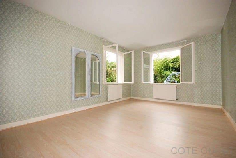 TO BE RENOVATED, HOUSE FOR SALE IN SOURAIDE