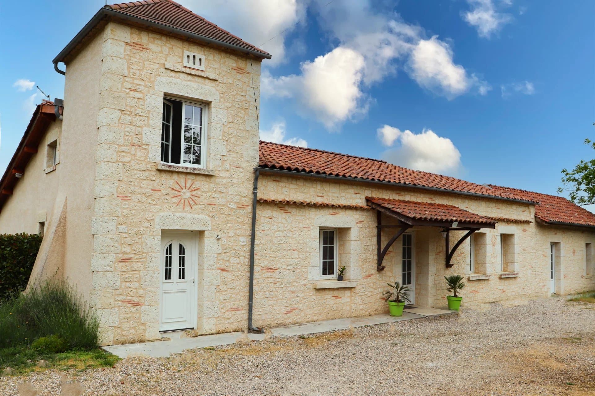 Vente Maison de campagne avec piscine intérieure, près de Marmande