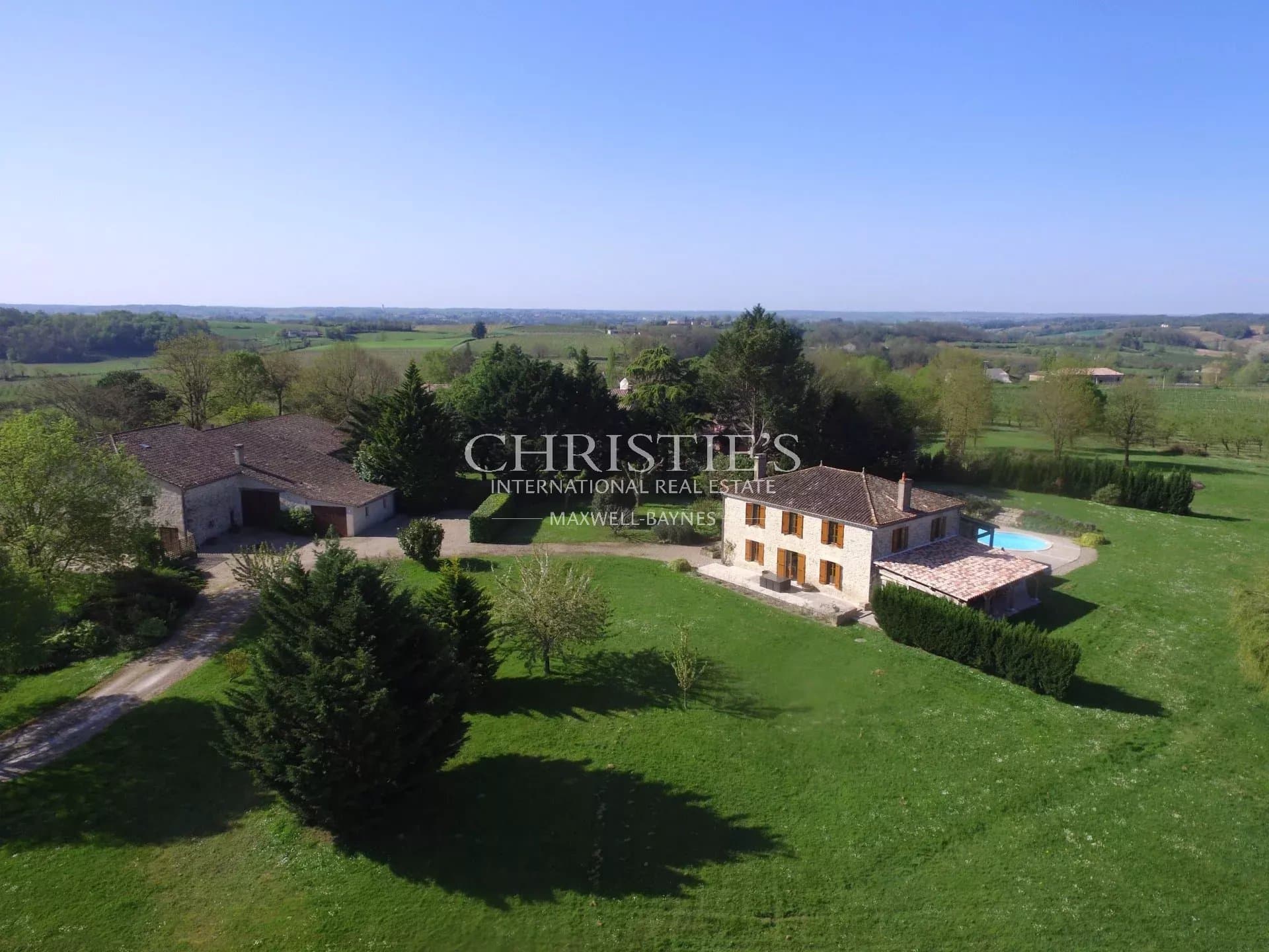 Country House Set In 15 Hectares