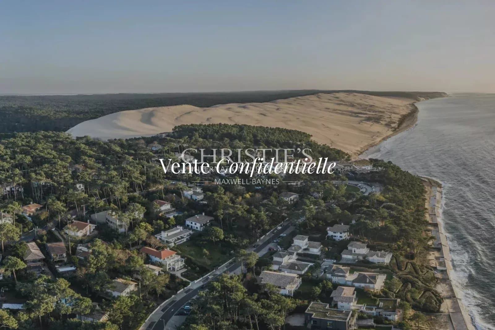 VENTE CONFIDENTIELLE - 1ère ligne Pyla Sur Mer