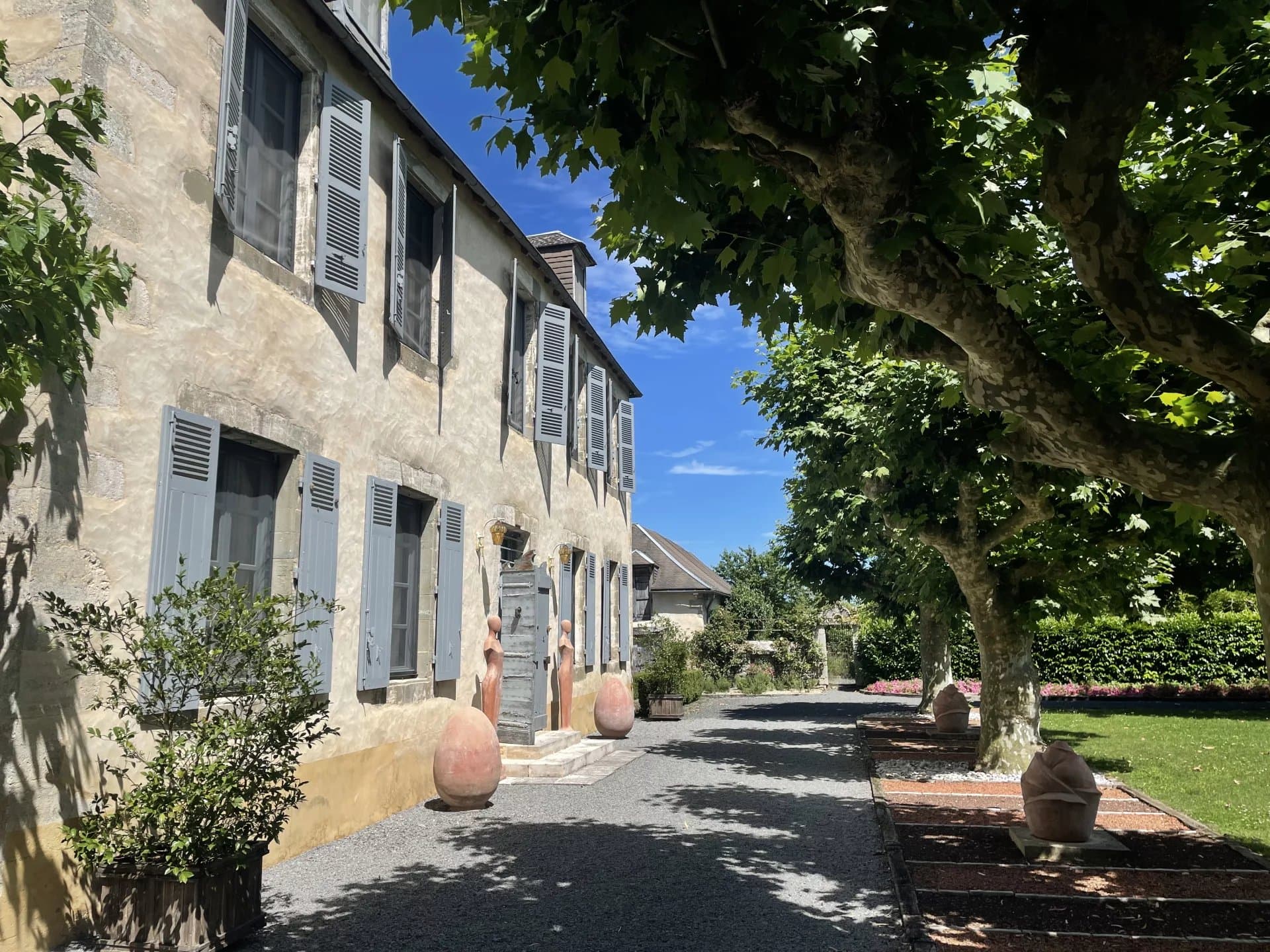 Manoir 18ième restauré en Dordogne à vendre