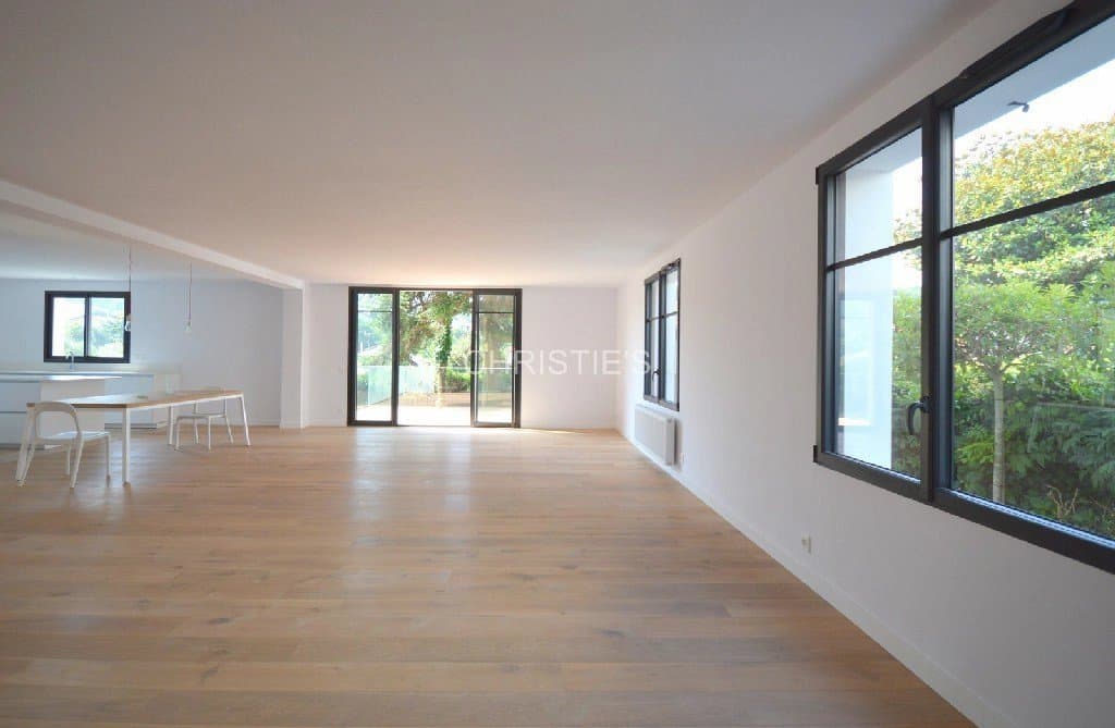 HOUSE FOR SALE IN ANGLET - PARC D'HIVER