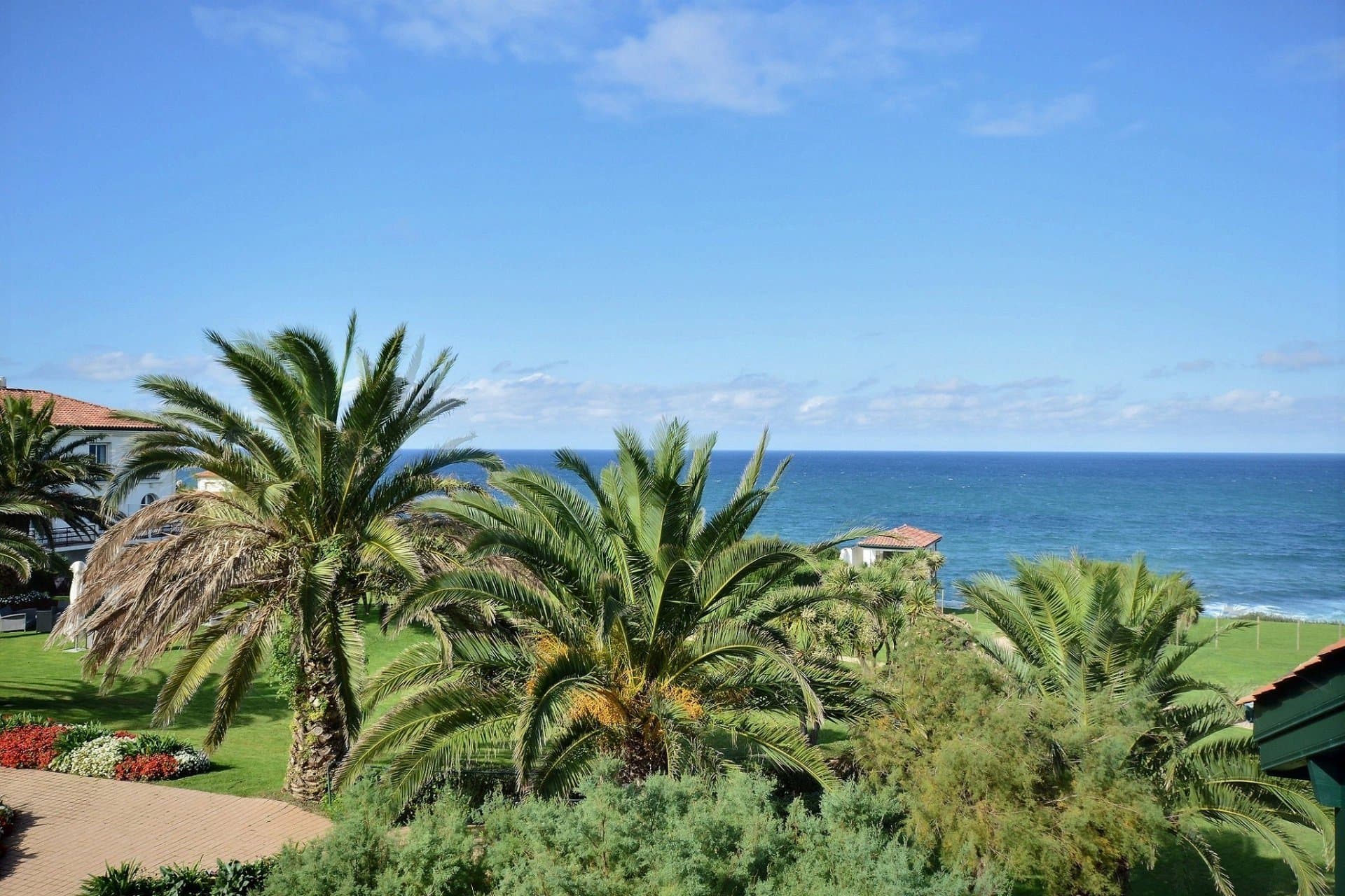 A VENDRE SAINT JEAN DE LUZ STUDIO 49 M² VUE MER