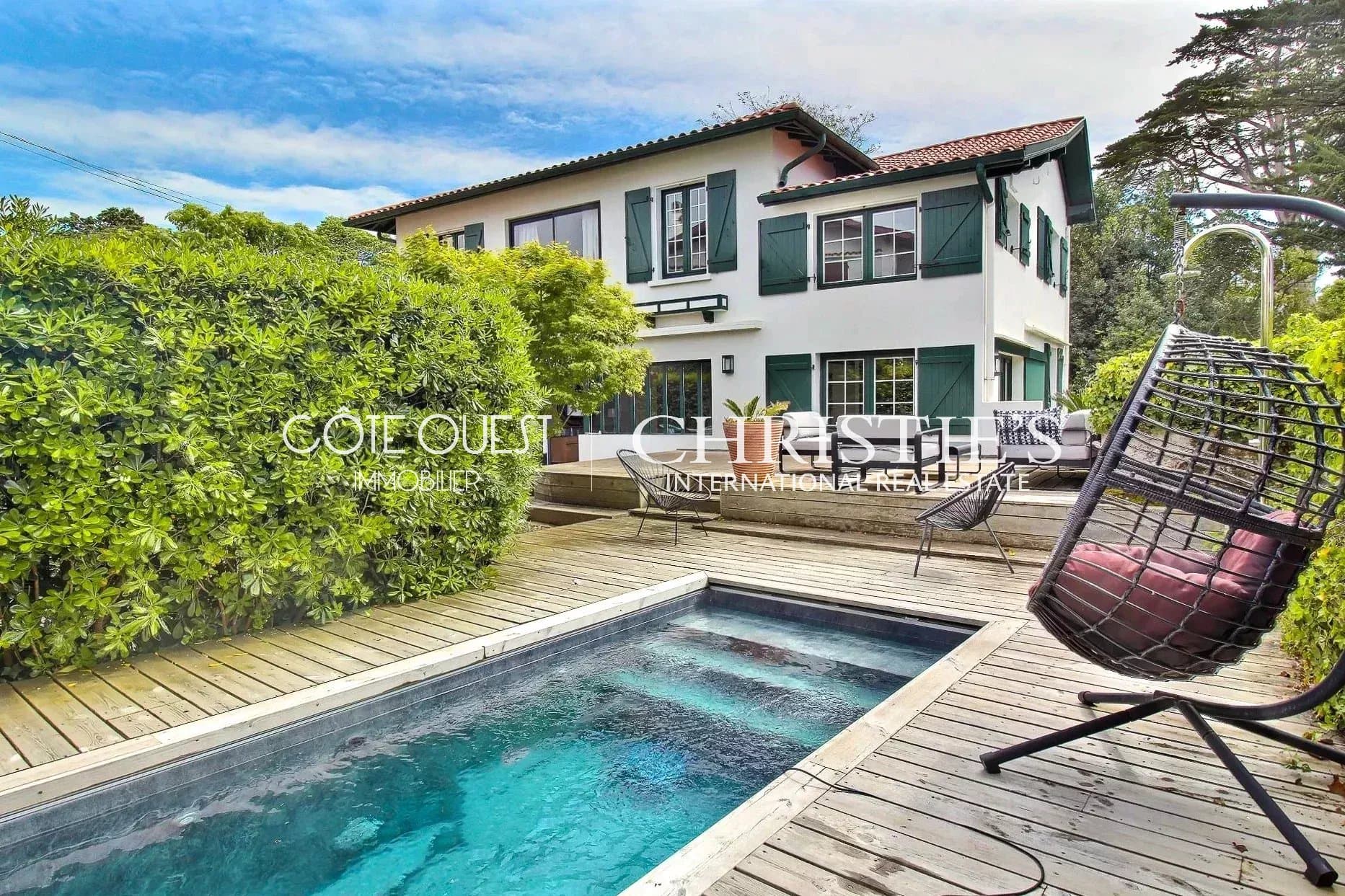 Villa with pool in Guéthary