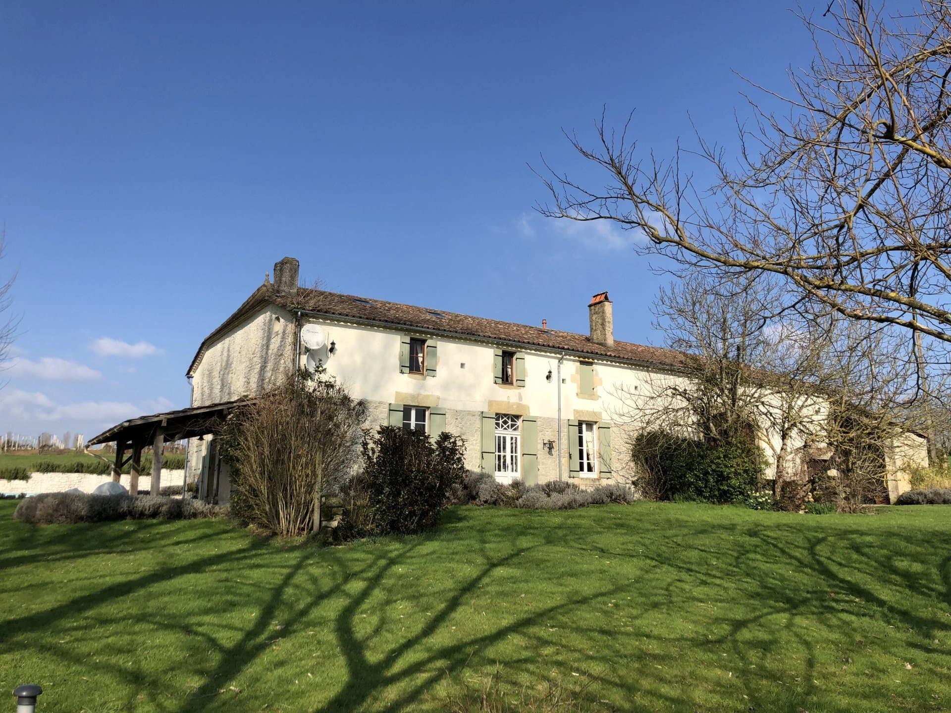 An Immaculately Renovated Property close to Monségur