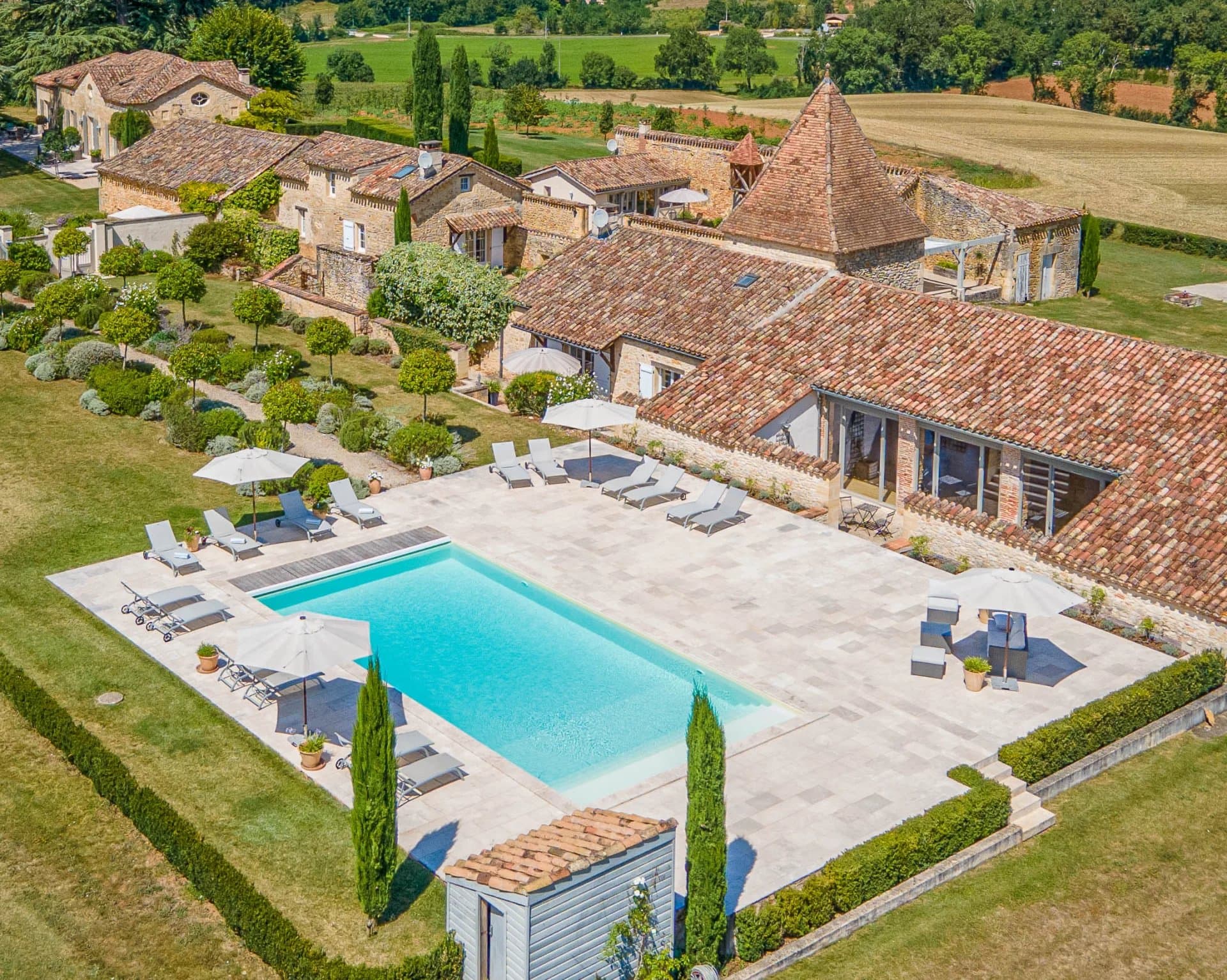 Stunningly renovated property near Monflanquin