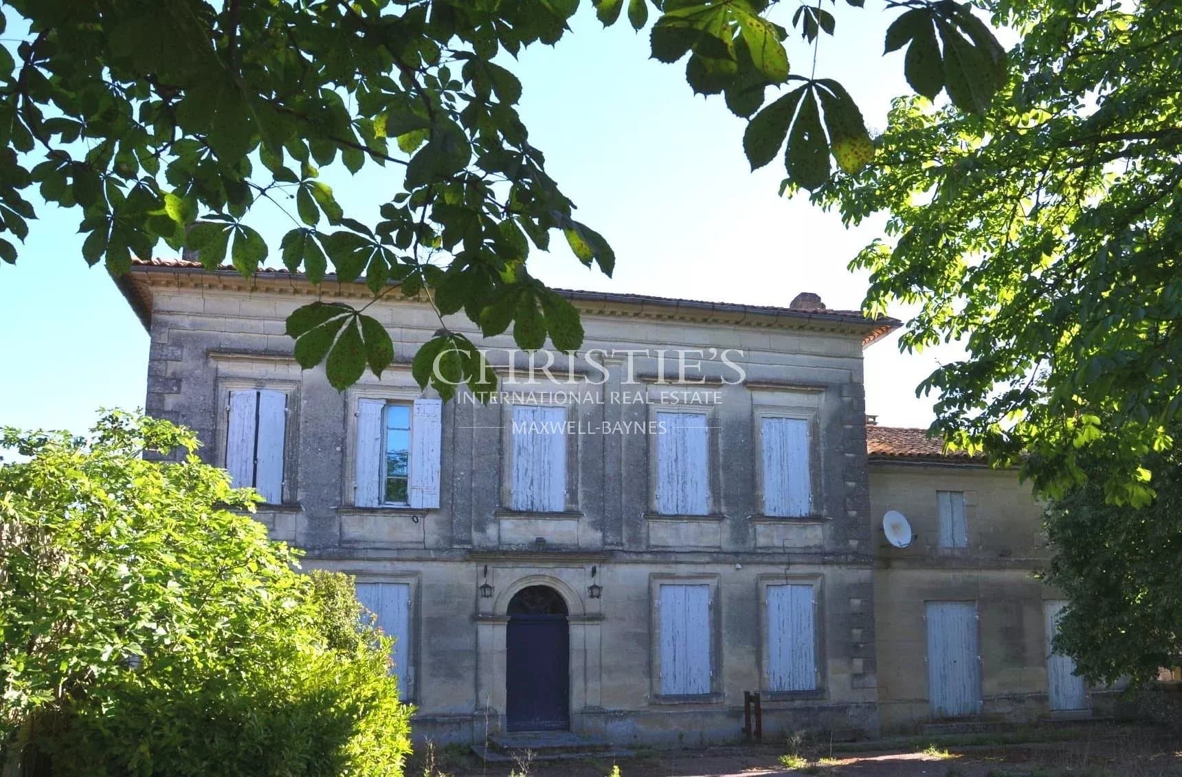 Beautiful Maison de Maître in Saint-Emilion