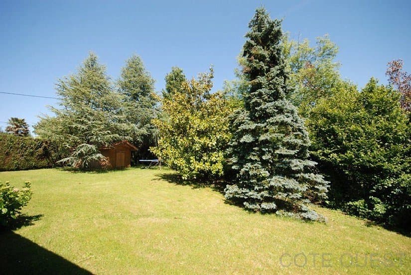 A VENDRE A ARBONNE MAISON BASQUE ORIENTEE PLEIN SUD SUR JARDIN DE 3174M2
