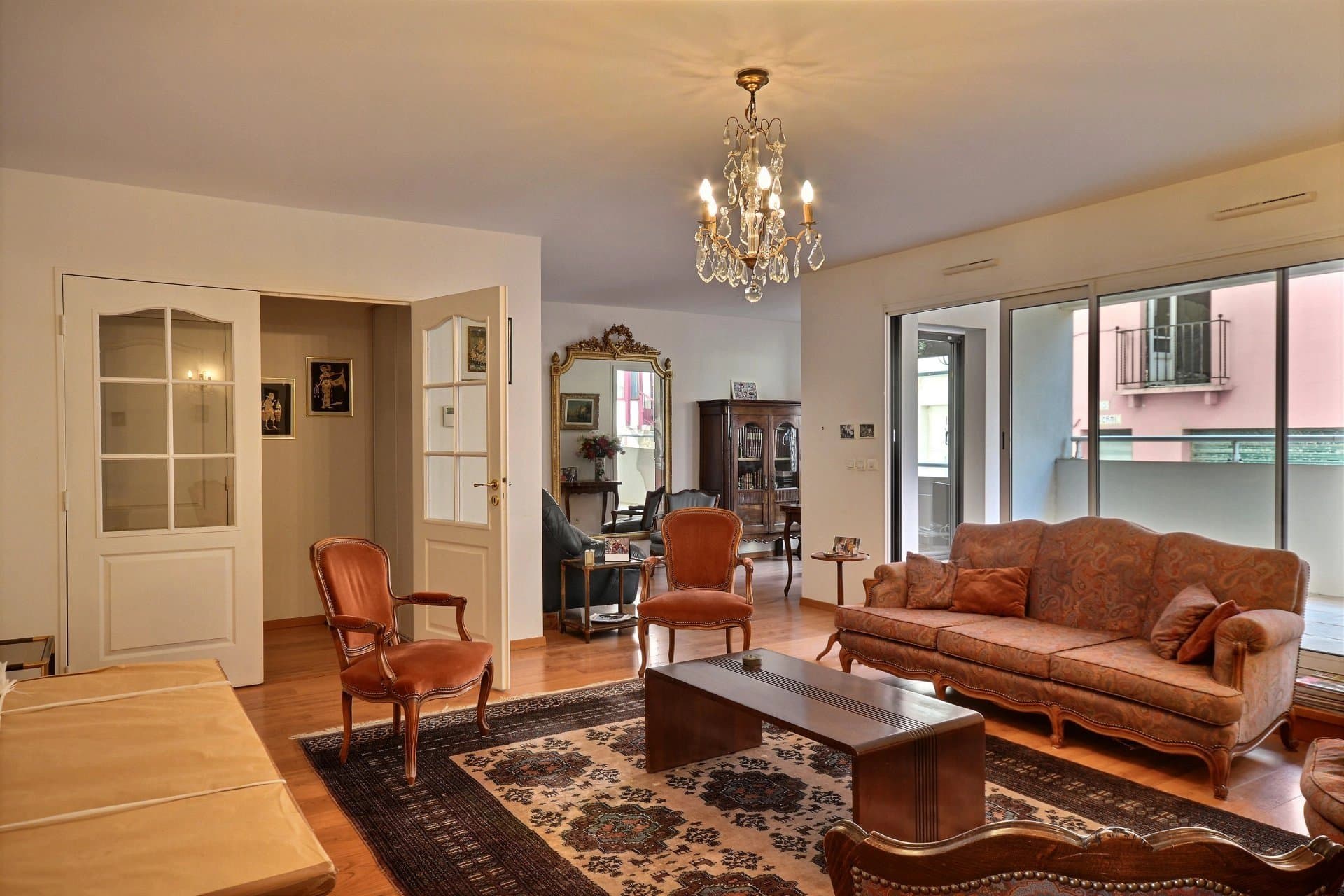 A VENDRE SAINT JEAN DE LUZ APPARTEMENT AVEC TERRASSE, 89 M²