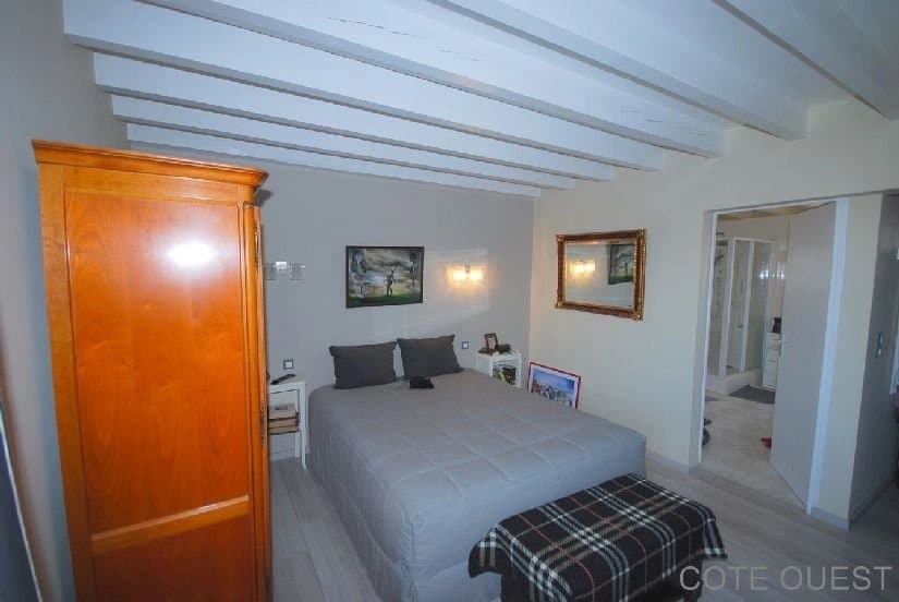 A VENDRE A BIDART MAISON DE 200M2 PROCHE DES PLAGES