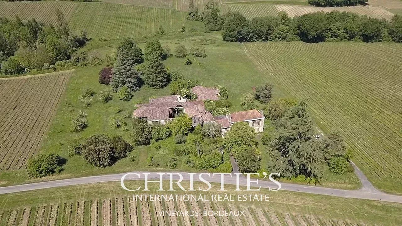Charming Girondine Farmhouse to Restore in Saint Emilion A Countryside Gem