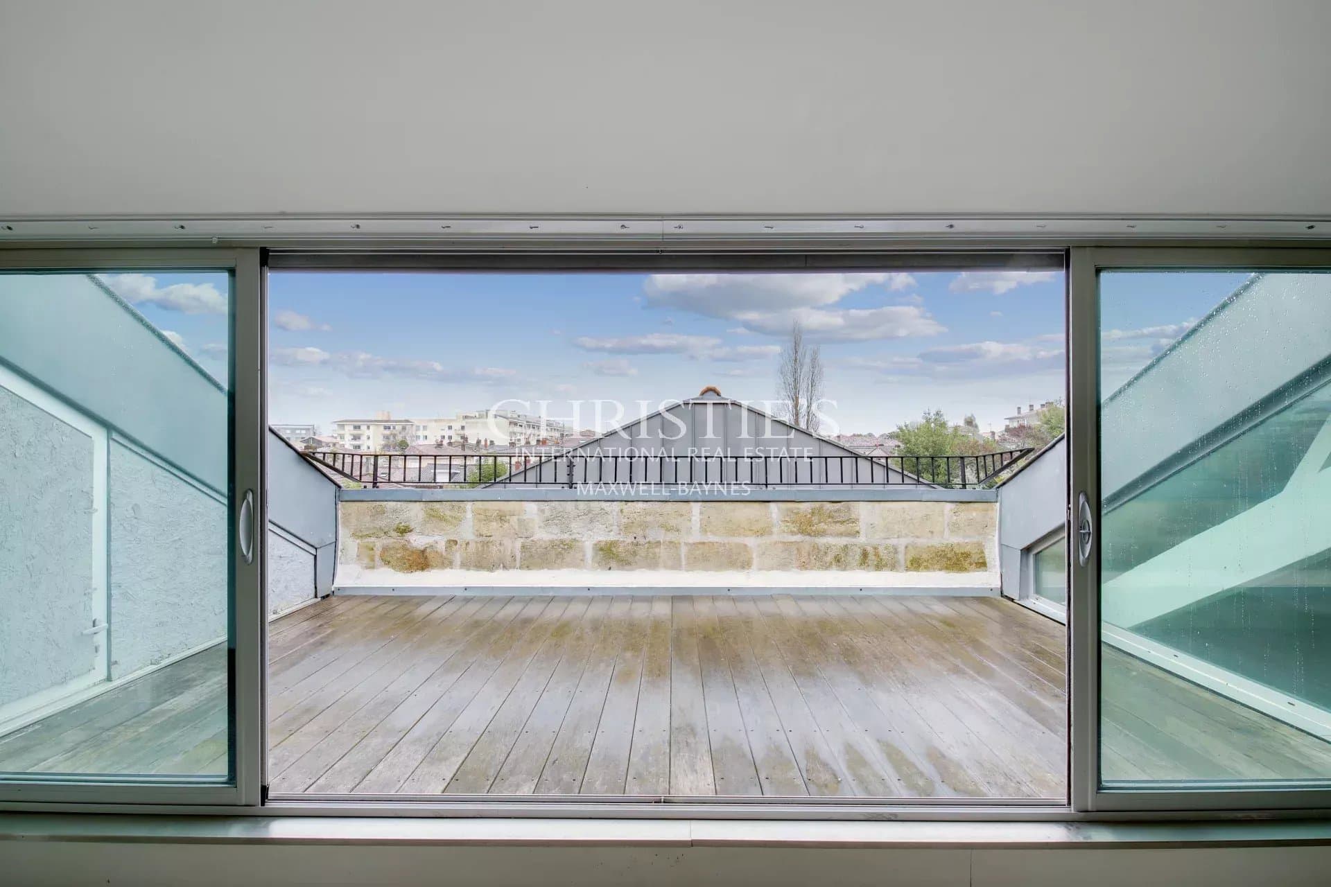 Appartement avec terrasse dans le centre de Bordeaux