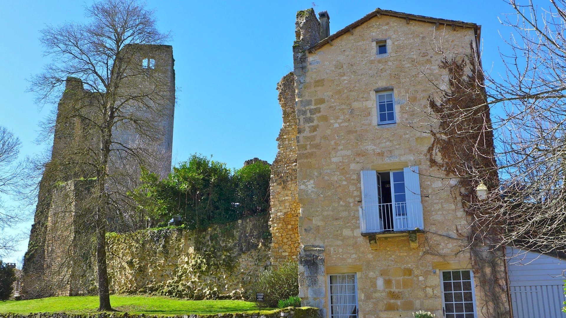 Unique medieval site with 12th century tower and converted chapel